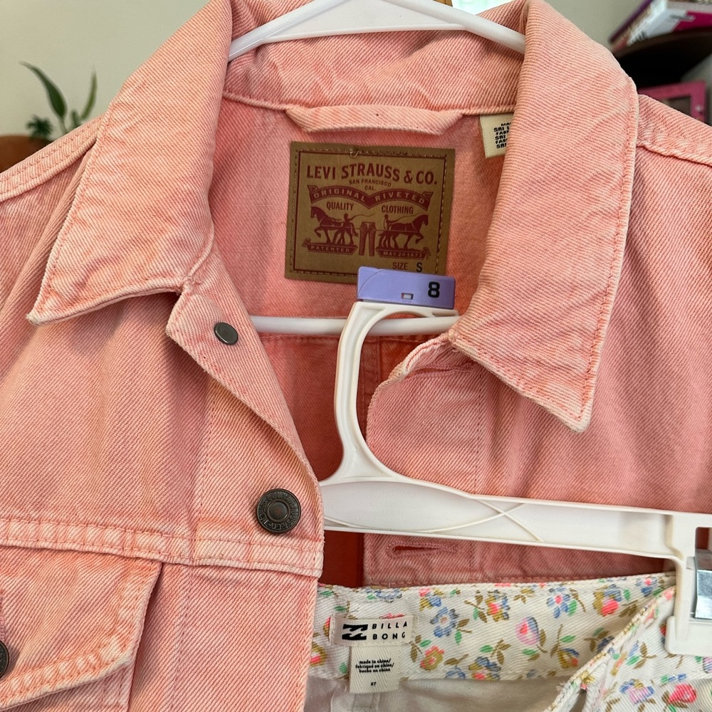 Levi’s original puff sleeve trucker jacket women’s size S